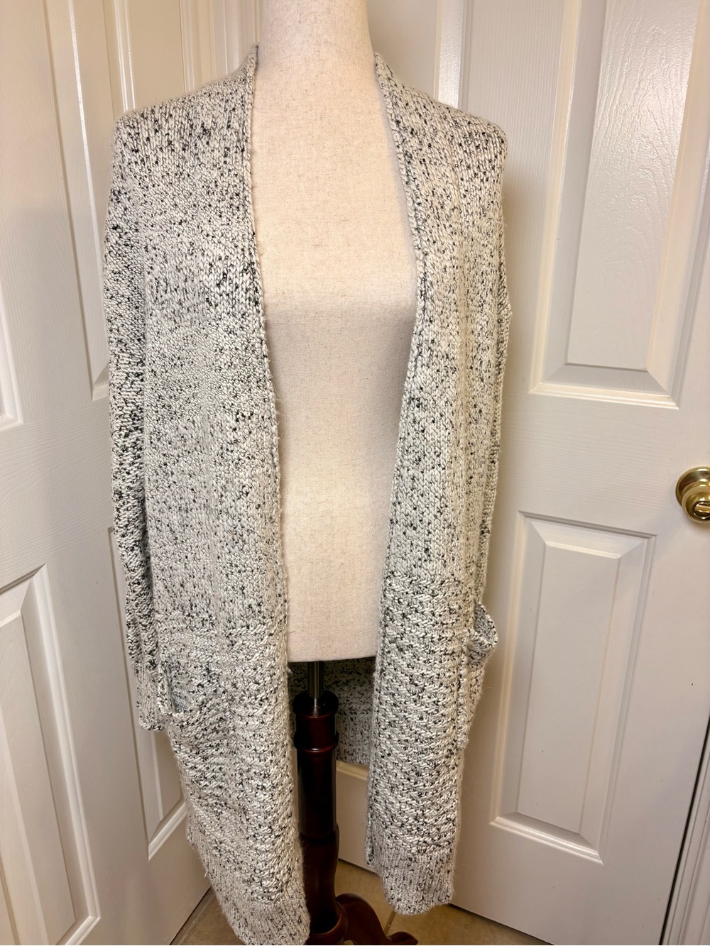 Caslon Cream Black Alpaca Wool Blend Open Front Cozy Casual Cardigan Medium